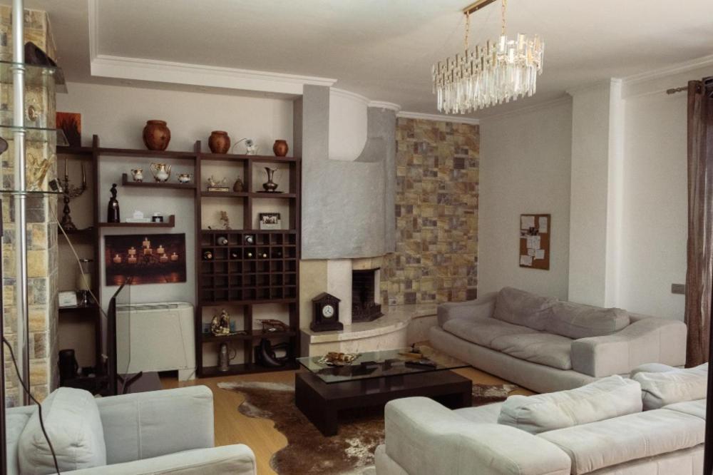 Albjona Guesthouse Tiran Dış mekan fotoğraf